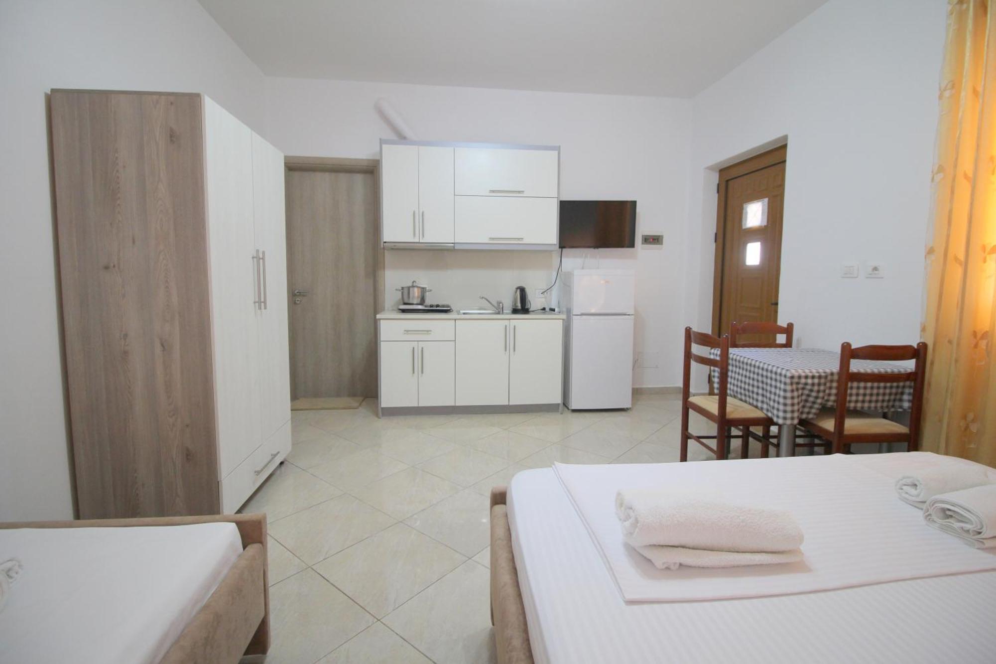 Ksamil City Center Villa 외부 사진